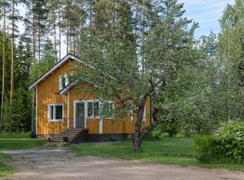 Björkbo, Old farm with modern conveniences, hotelli kohteessa Särkilahti lähellä maamerkkiä Hartola Golf