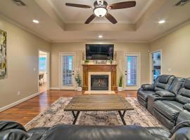 Charming Columbus Home with Game Room, Near AFB!, hotel in Columbus