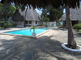 Glory Ocean Villas - Diani, hotel in Diani Beach