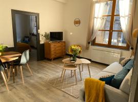 joli appartement quartier historique, 5 pers, hotelli kohteessa Moulins