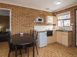 Cervantes Pinnacles Motel