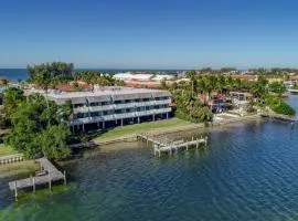 Anna Maria Island Beach Palms 7A