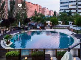 Eurostars Suites Mirasierra: Madrid'de bir otel