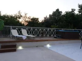 Luxury Fani House Next to Harbor area with Jacuzzi
