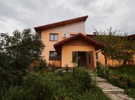 Захід сонця, B&B in Slavske