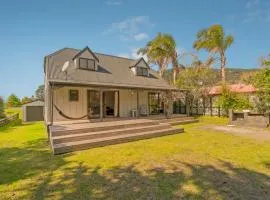 Jewel on Crown Reef - Pauanui Holiday Home