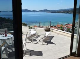 Feel the Sea Studio, hotel in PalaiónTsiflíkion