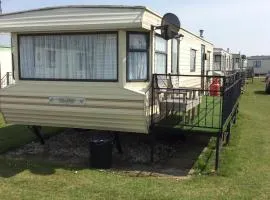 L&g FAMILY HOLIDAYS 4 BERTH CORAL BEACH GEN FAMILYS ONLY AND LEAD PERSON MUST BE OVER 30