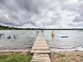 Lovely Lake Cabin Boat Rentals and On-Site Bar