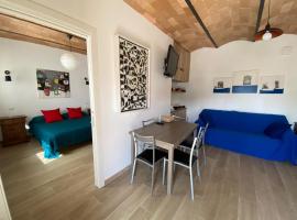 Little Sun Cottage، فندق مع موقف سيارات في Poggio Mirteto