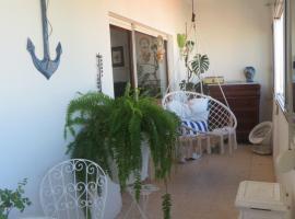 Caparica for Rent, hotel em Costa da Caparica