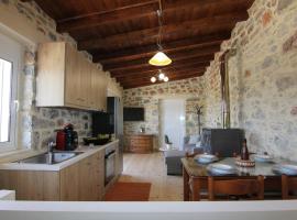 Malia Stone Residence - Secluded Cozy Retreat, casa en Goníai