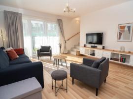 3 bed modern family house in Mikulov: Mikulov şehrinde bir otel