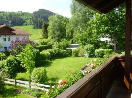 Gästehaus Böck, apartma v mestu Roßhaupten