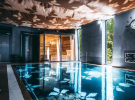Arensburg Boutique Hotel & Spa、クレサーレのホテル