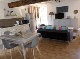 Appartement de charme entre mer et montagne, holiday rental in Sollacaro