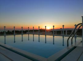 Residence Valentina int 4 - Rooftop Sea Wiew Infinity Pool, hotel di Santa Maria al Bagno