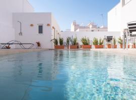 Hotel Senderos, hotell i Agua Amarga