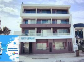 Hotel & Suites Domani, Hotel in Progreso