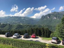 Val Taleggio nel verde x8 persone con camino e Wifi, budget hotel sa Olda