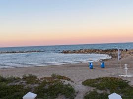 1era linea de playa VILLA MARGARET Cullera Marenyet, ваканционно жилище на плажа в Кулера