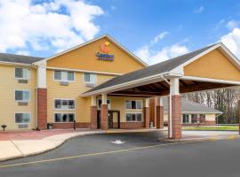 Comfort Inn & Suites, hotel em Milford