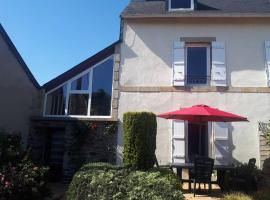 Ty Kreiz, Hotel in Saint-Ségal