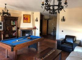 De Felipe Casa Rural, golfhotel in Horche