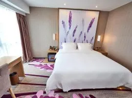 Lavande Hotel Haining Leather City Yintai Branch