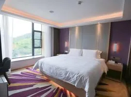 Lavande Hotel (Gaozhou Chengdong Bus Station Branch)