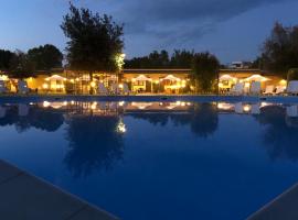 Koko Hotel, hotel a Milano Marittima