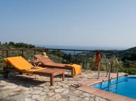 Alonissos Poikilma Villas exclusive luxury villas in nature with private pools, hotel med pool i Alónnisos