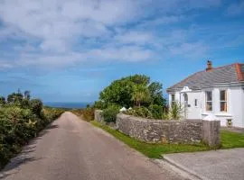 Finest Retreats - Western Watch - Sea Views, Pets Accepted, Sleeps 6