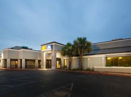 Days Inn by Wyndham Mobile I-65, hotel in Mobile
