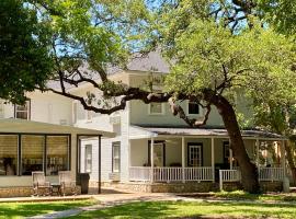 Inn On The River, hotel u gradu 'Glen Rose'