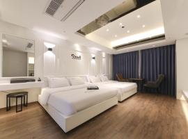 Stay Hotel, hotel em Gwangju