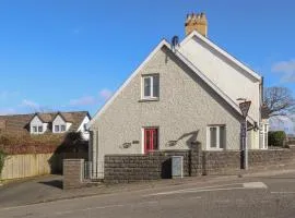 Y Bwthyn, Newport