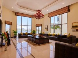 Rose Dream - 5 Bedrooms Palm Villa on the beach with private pool, villa in Dubai
