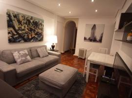 Apartamento Playa del Sardinero, hotel perto de Praia de El Puntal, Santander