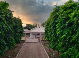 Kilimanjaro Lyimo's Country House2, hotel in Moshi