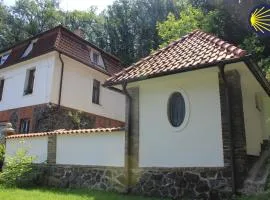 Domek Praha - Zbraslav, u zámku