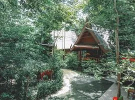 Akchanok Homestay