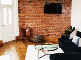 Newly refurbished apartment in Chapel Allerton, Leeds, hotel near Roundhay Park, Moortown