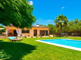 Villa Can Coll de Sencelles, Sa Vileta pool and views, hotell i Costitx