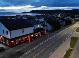 Lille Chili Eat and Sleep AS, golfhotel in Jakobselv