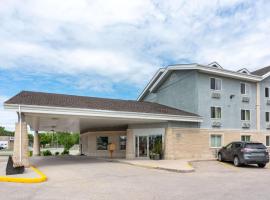 Super 8 by Wyndham Winnipeg West, hotel near Assiniboia Downs, Winnipeg