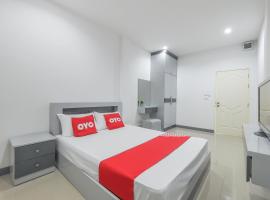 OYO 1159 K&k Apartment, hotel em Samutprakarn