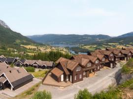 New and Exclusive Cottage in Voss with a great view, villa i Skulestadmo