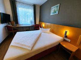 Hotel SunParc - FREE SHUTTLE zum Europa-Park 4km & Rulantica 2,5km, hotel in Ringsheim