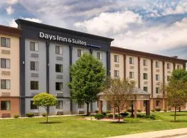 Days Inn and Suites by Wyndham Hammond, IN、ハモンドにあるGary-Chicago Airport - GYYの周辺ホテル